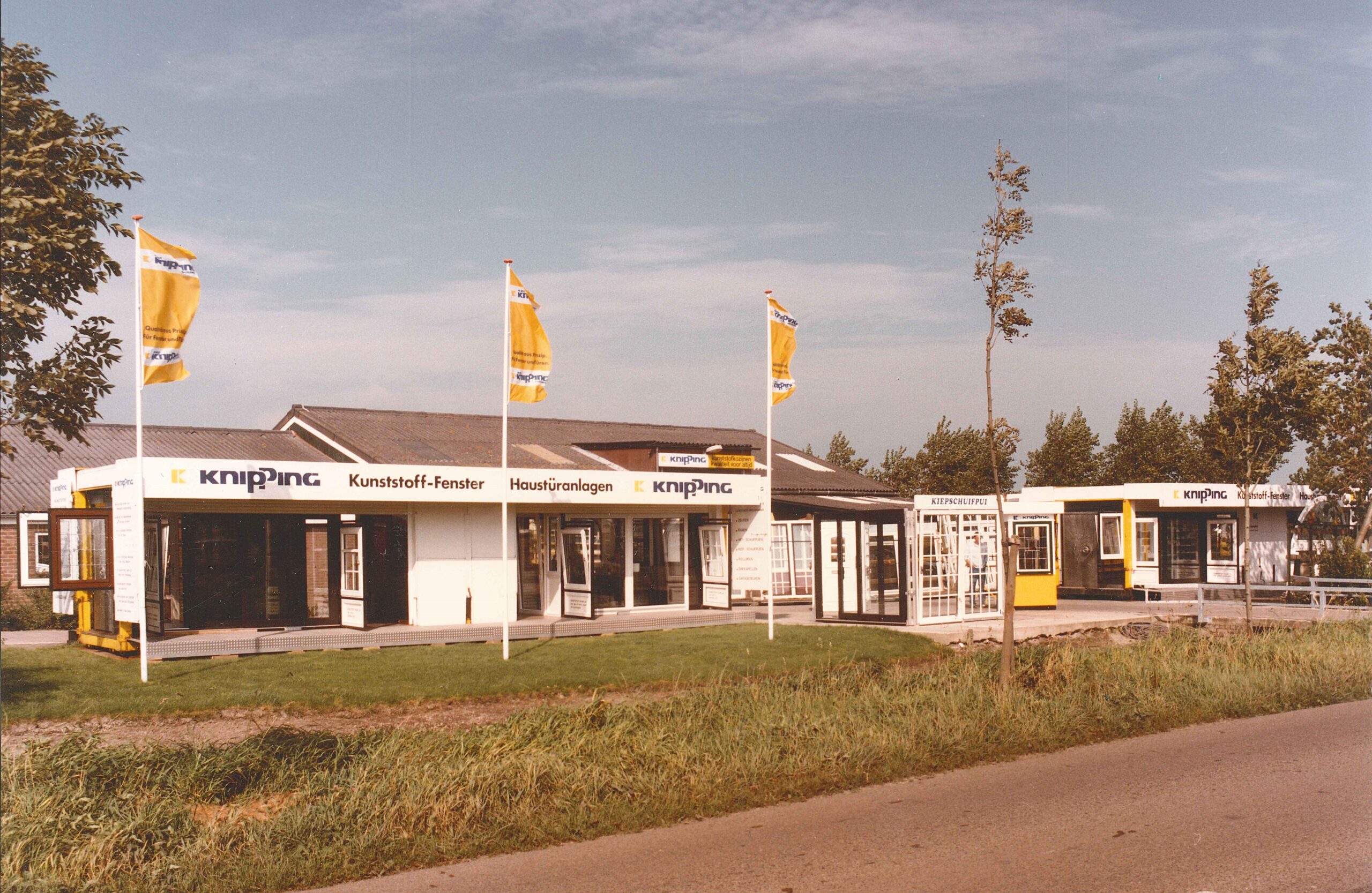 1985c open dagen met showcontainer Knipping geschiedenis showroom