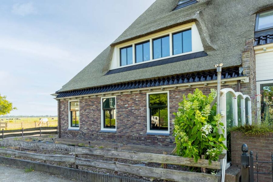 Boerderij schuifraam kozijnen landelijk