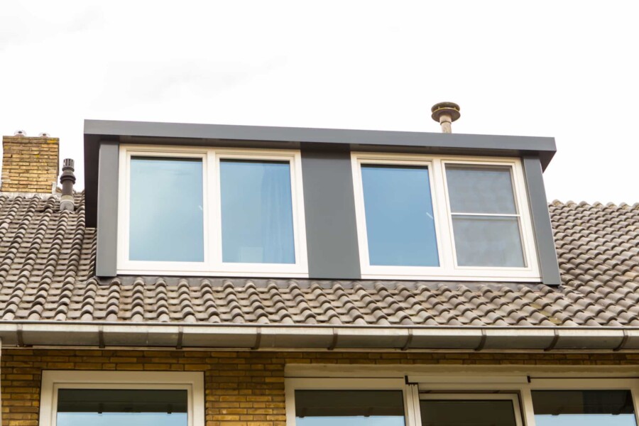 Moderne dakkapel renovatie voor een betere woningbouw met Knipping